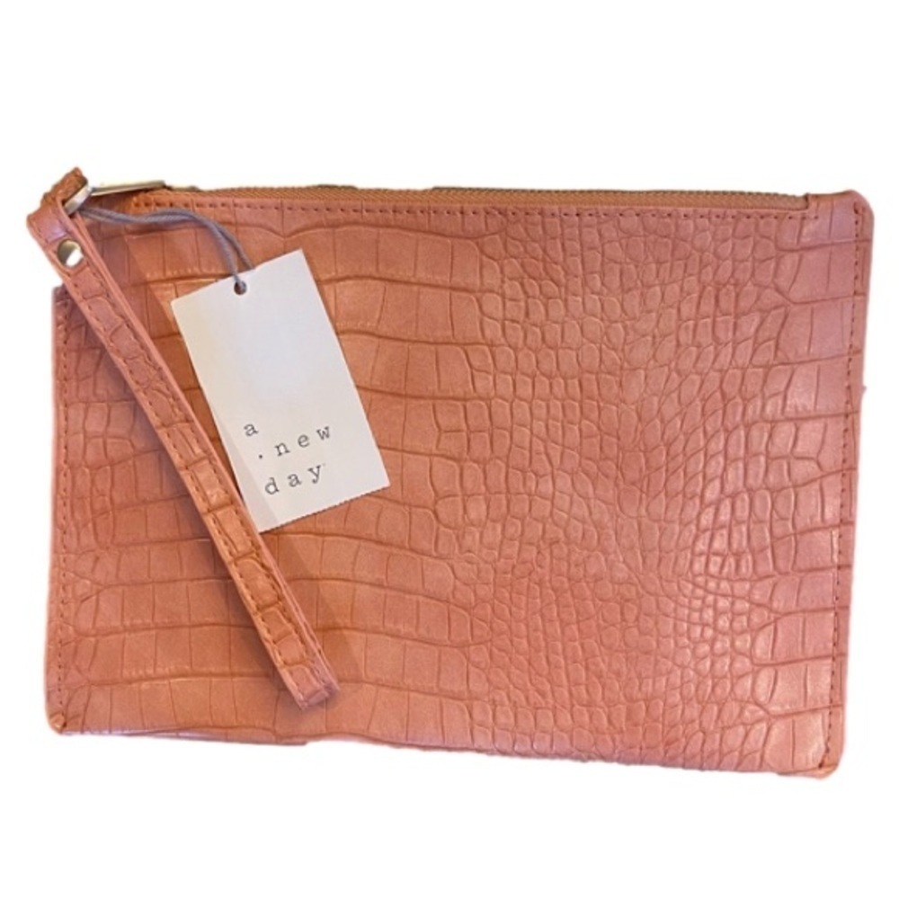 A NEW DAY Pouch Wristlet Clutch Bag Faux Leather Alligator Light Corral Orange